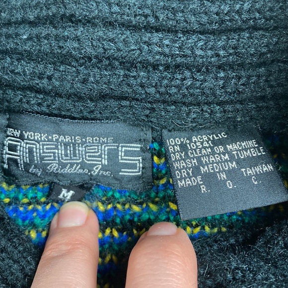 Vintage Answers by Riddles, Inc. Sweater - Picture 5 of 9